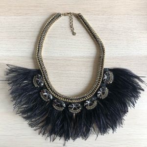 Harper feather necklace